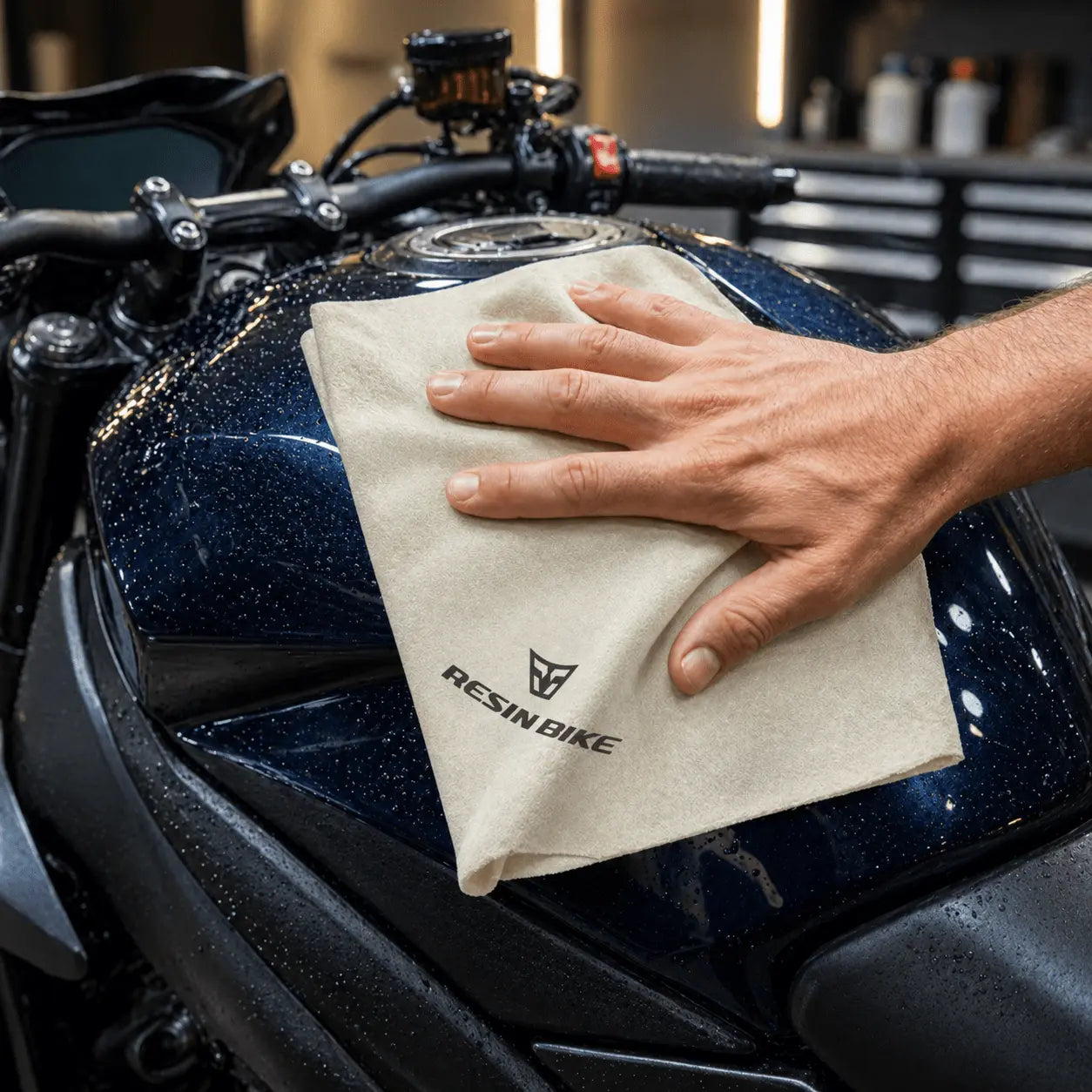 ResinBikeCare Spa - Panno Effetto Pelle Super Assorbente per Carrozzeria di Auto e Moto - Resin Bike Care